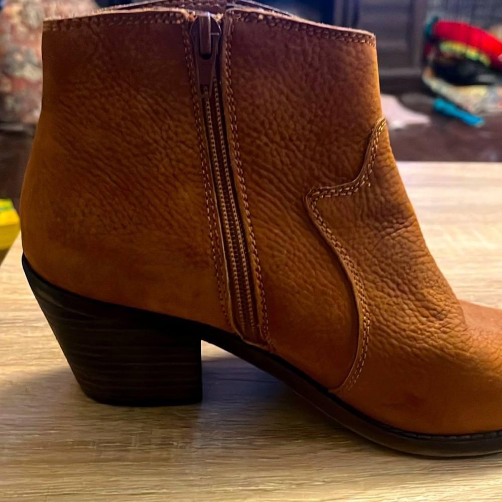 Lucky Brand Marcos Women Leather Suede Western Heeled Boot